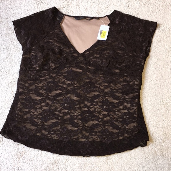 David Loren Collection-NWT-Lady’s Pullover Shirt - Picture 5 of 8